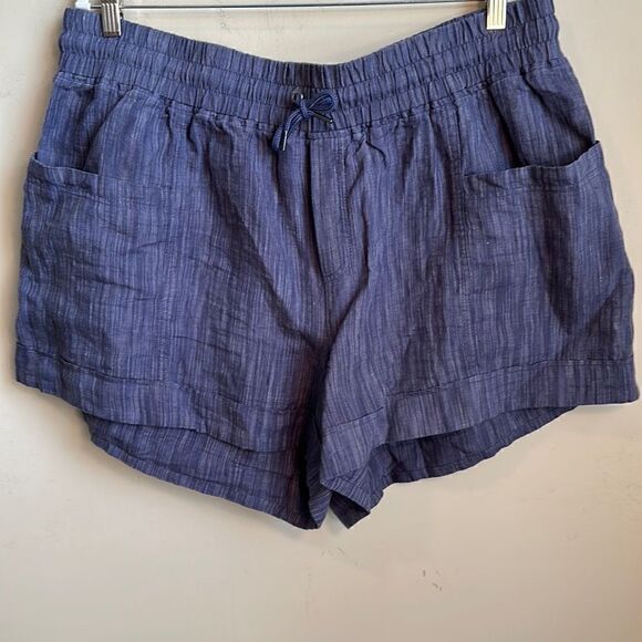 Athleta Pants - Athleta CAMO Linen Textured 4” Short 20